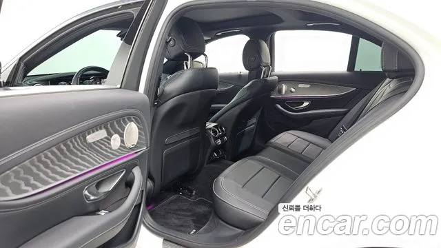 Mercedes-Benz E-Class W213 — Фото автомобиля 18