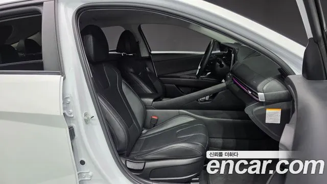 Hyundai AVANTE Modern — Фото автомобиля 25