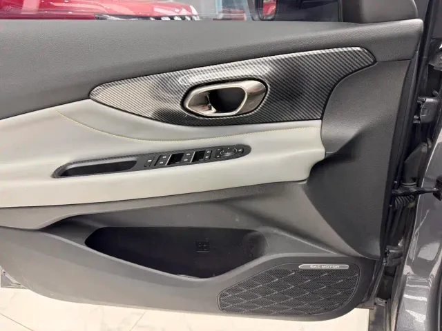 GAC Trumpchi Trumpchi Emkoo 2023 270T DCT J15 Edition — Фото автомобиля 11