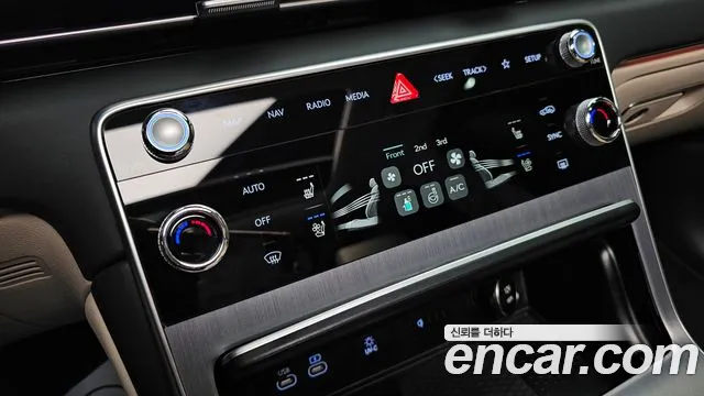 Genesis GV80 — Фото автомобиля 30