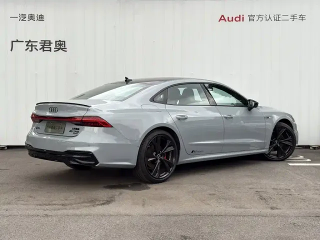 Audi A7L — Фото автомобиля 6