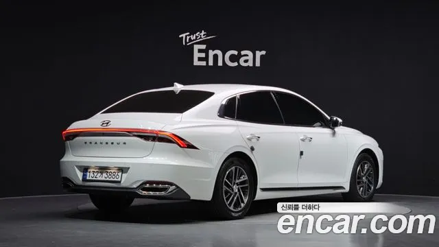 Hyundai Grandeur Grandeur (New) — Фото автомобиля 2