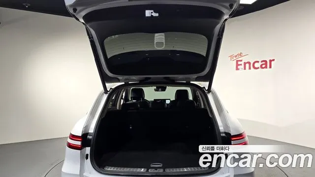 Genesis GV70 Electrified GV70 — Фото автомобиля 17