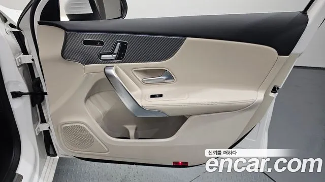 Mercedes-Benz A-Class W177 — Фото автомобиля 13