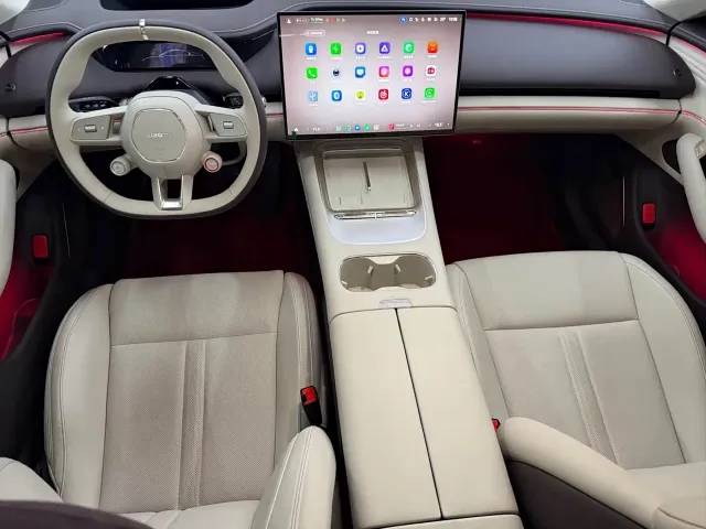 Xiaomi SU7 — Фото автомобиля 9