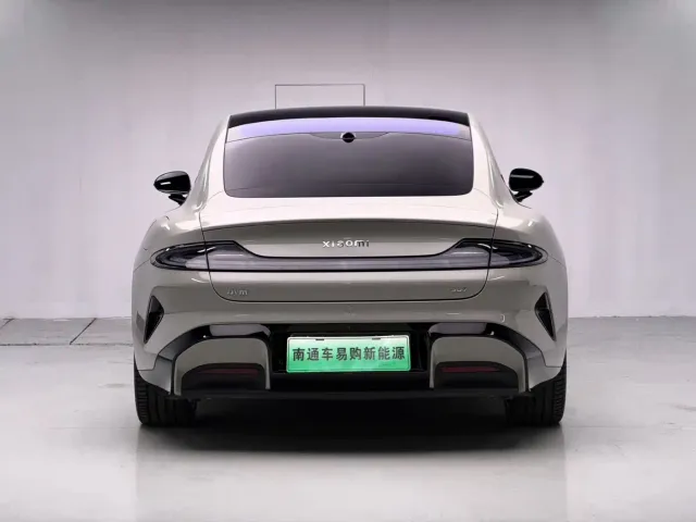 Xiaomi SU7 — Фото автомобиля 5