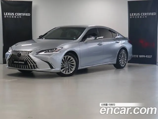 Фотография автомобиля — Lexus ES Generation 7