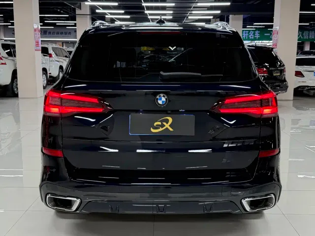 BMW X5 — Фото автомобиля 5