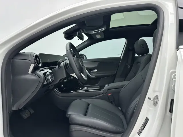 Mercedes-Benz A-Class — Фото автомобиля 5