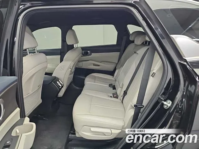 Kia Sorento — Фото автомобиля 12