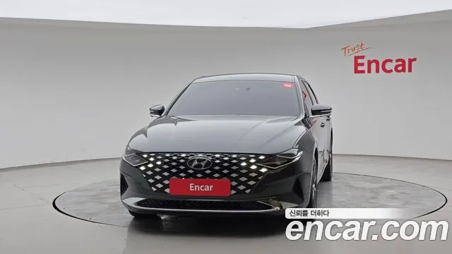 Hyundai Grandeur Новый Grandeur IG — Фото автомобиля 3