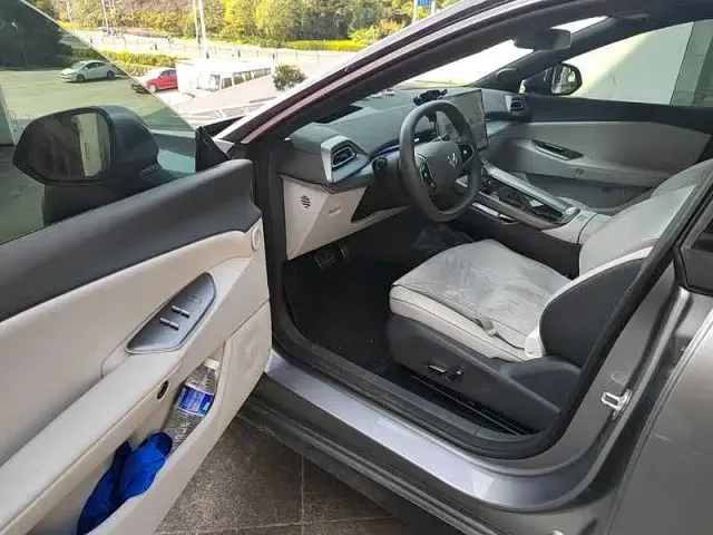 Arcfox Alpha S5 — Фото автомобиля 5