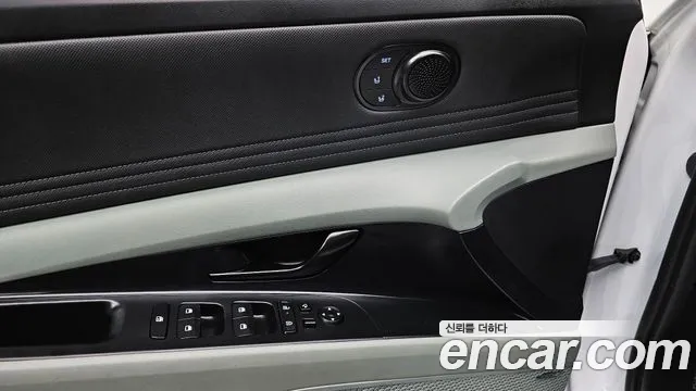 Hyundai AVANTE Новый Avante (CN7) — Фото автомобиля 18