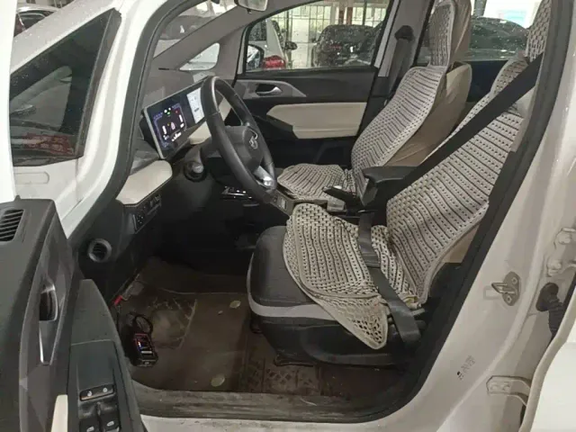 Geely Geometry E Firefly — Фото автомобиля 14