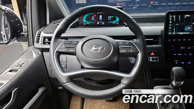 Hyundai Staria Staria — Фото автомобиля 13