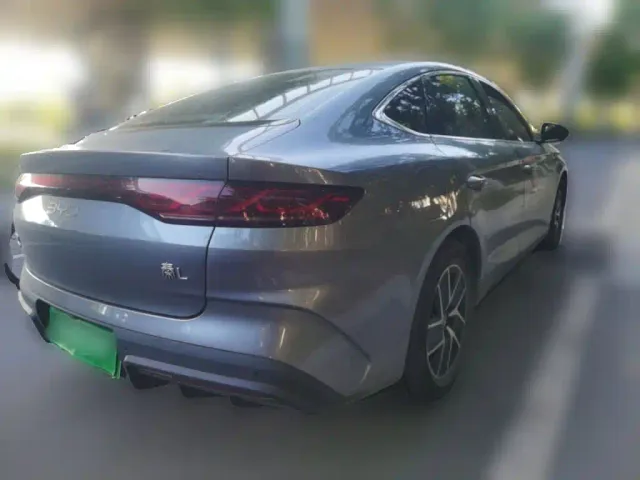BYD Qin L — Фото автомобиля 4