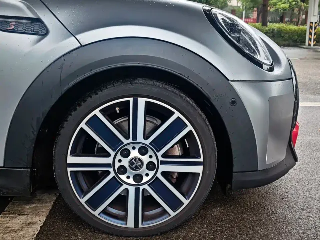 MINI Hatch — Фото автомобиля 8