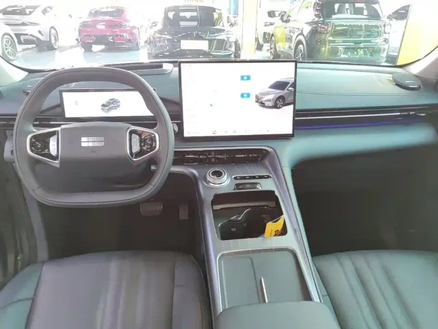 Geely Galaxy E5 — Фото автомобиля 9