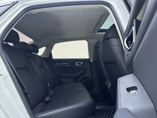 Honda Civic — Фото автомобиля 10