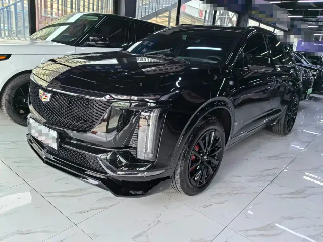 Фотография автомобиля — Cadillac XT5