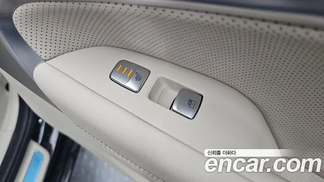 Genesis G70 New — Фото автомобиля 19