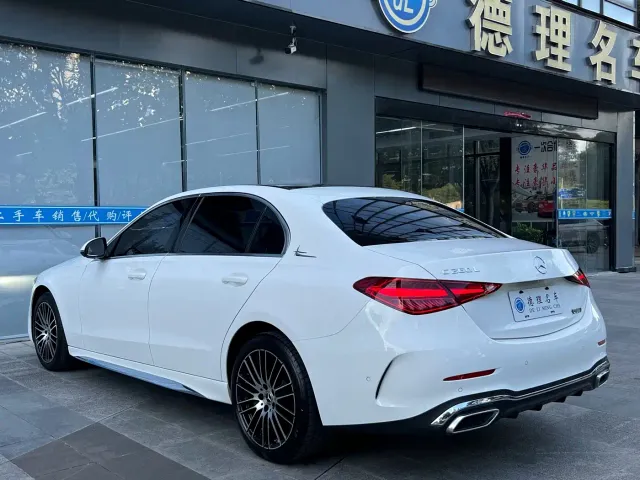 Mercedes-Benz C-Class — Фото автомобиля 14