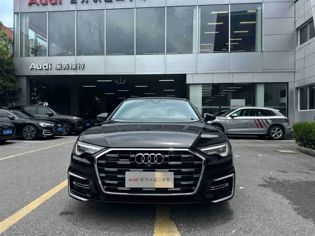 Audi A6L — Фото автомобиля 2