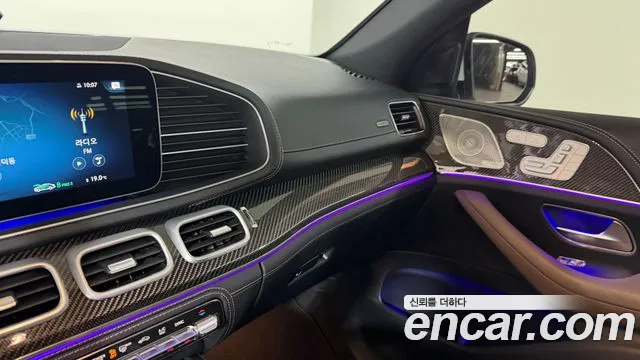 Mercedes-Benz GLE-Class — Фото автомобиля 13