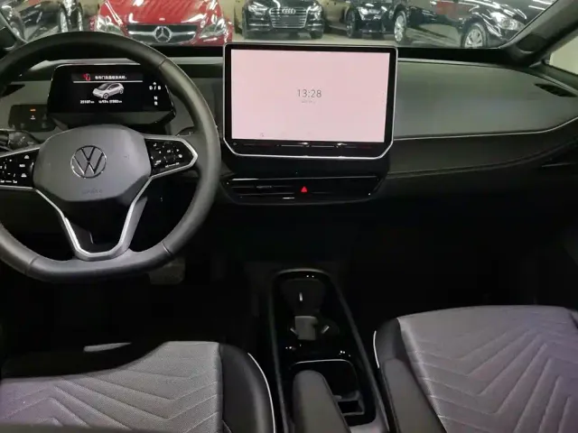 Volkswagen ID.3 — Фото автомобиля 12