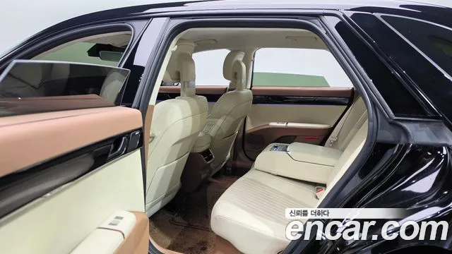 Hyundai Grandeur GN7 — Фото автомобиля 11
