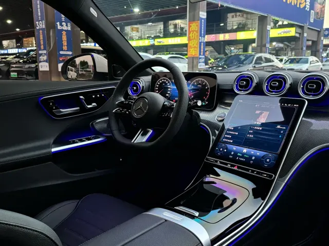 Mercedes-Benz C-Class — Фото автомобиля 10