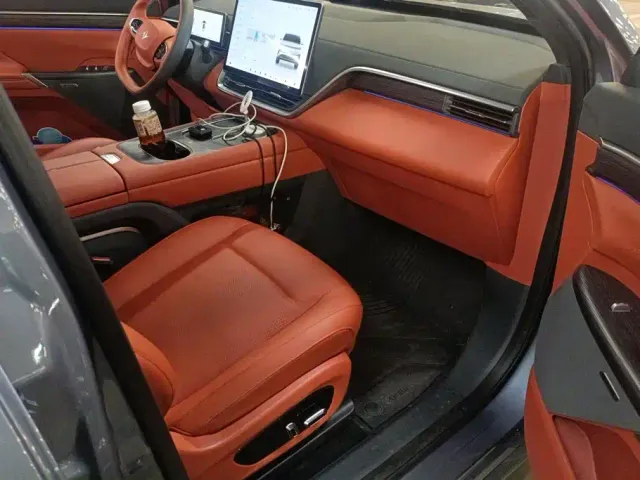 Dongfeng eπ 008 — Фото автомобиля 8