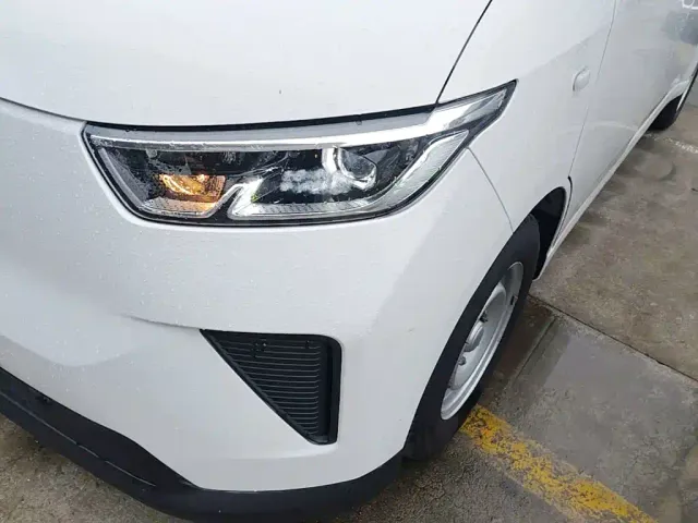 Wuling Yangguang — Фото автомобиля 23