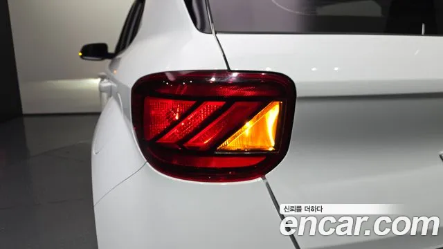 Hyundai Venue Venue 1.6 Modern Plus — Фото автомобиля 23