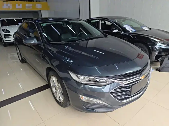 Chevrolet Malibu XL — Фото автомобиля 3