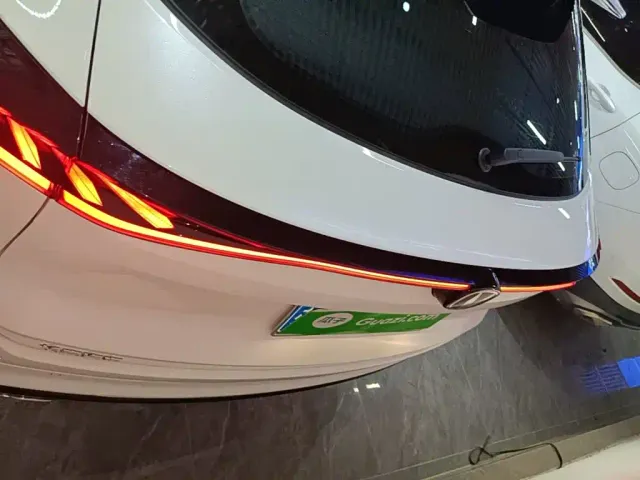Changan UNI-Z — Фото автомобиля 5