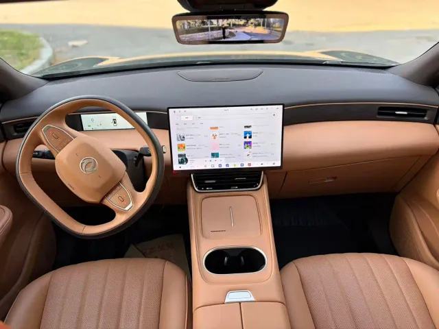 Dongfeng Aeolus L8 — Фото автомобиля 6