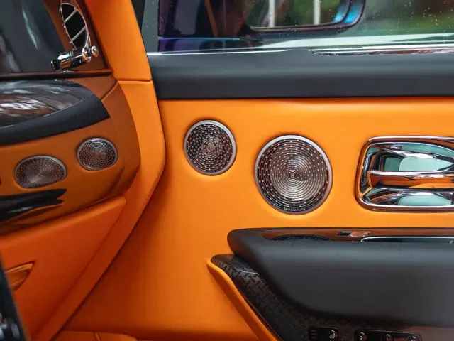 Rolls-Royce Cullinan — Фото автомобиля 9