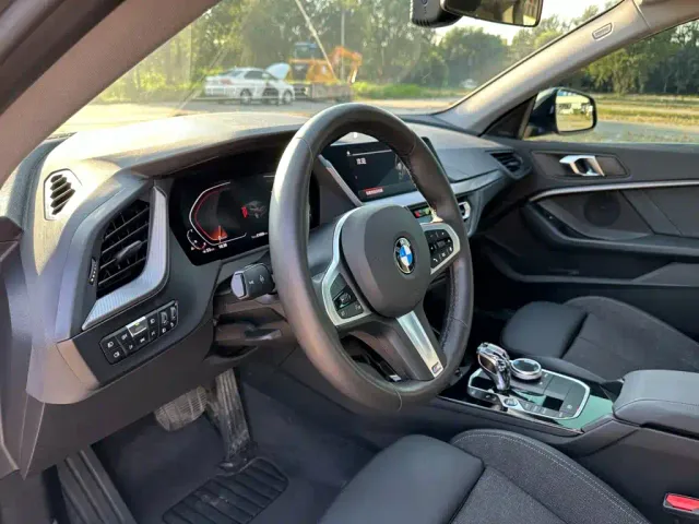 BMW 2 Series — Фото автомобиля 14