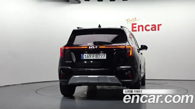 Kia Seltos — Фото автомобиля 4