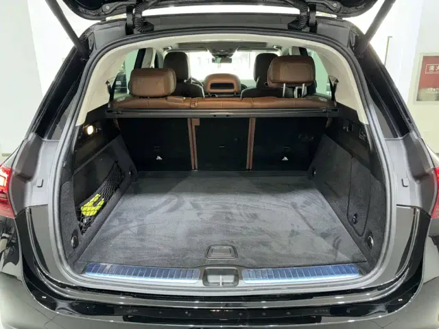 Mercedes-Benz GLE-Class — Фото автомобиля 9
