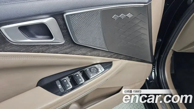 Kia K8 Hybrid — Фото автомобиля 28
