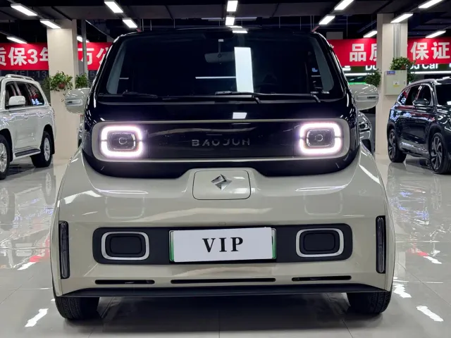 Baojun KiWi EV — Фото автомобиля 2