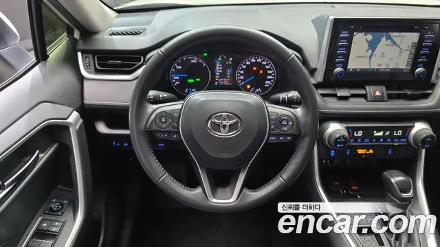 Toyota RAV4 — Фото автомобиля 13