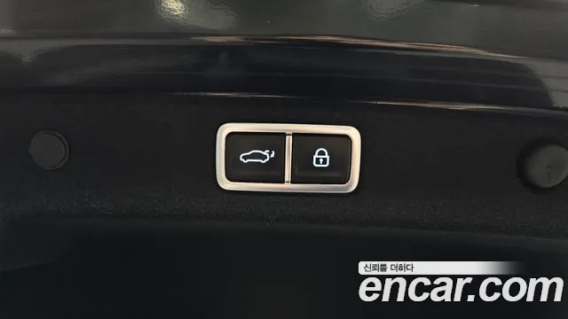 Hyundai Grandeur GN7 — Фото автомобиля 21