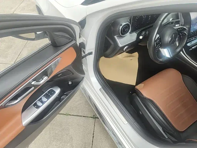Mercedes-Benz C-Class — Фото автомобиля 15