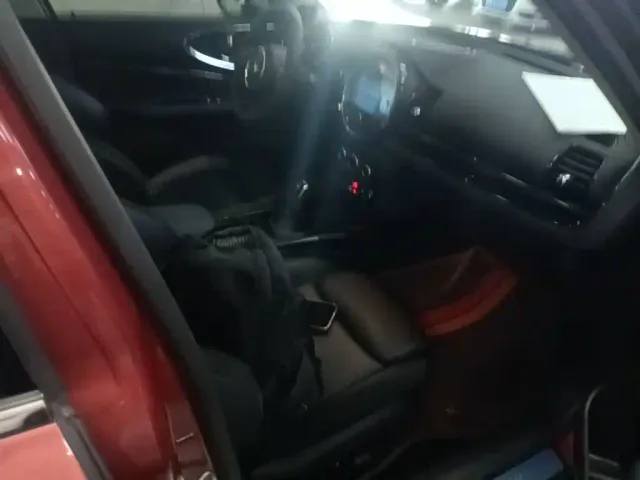 MINI Clubman — Фото автомобиля 24