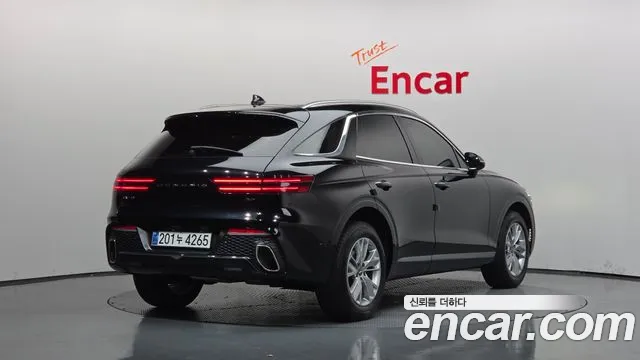 Genesis GV70 — Фото автомобиля 2