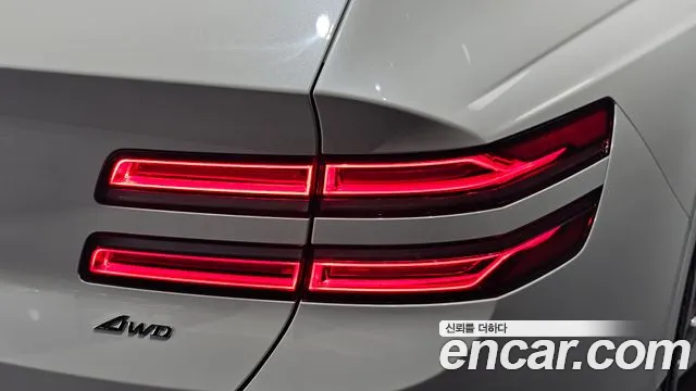 Genesis GV80 — Фото автомобиля 8