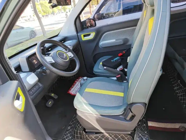 Wuling Hongguang Mini EV — Фото автомобиля 14